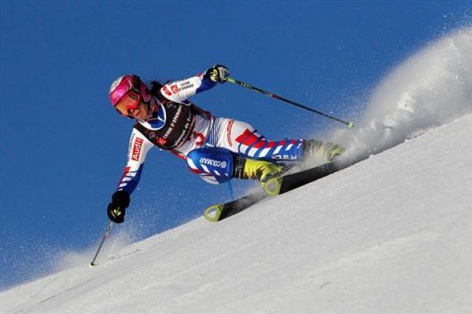  Горнолыжники выходят на старт	