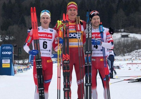 Александр Большунов снова выигрывает! Александр Большунов снова выигрывает!