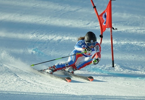 Горнолыжницы команды "С" продолжат тренировки в Церматте