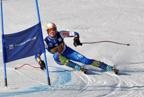 Дарья Коломова и Станислав Чистяков - победители гонки в супергиганте на этапе КР 