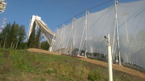 Представитель FIS оценит ветрозащиту на комплексе трамплинов в Нижнем Тагиле