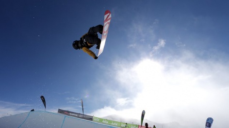 Asian riders dominate the halfpipe finals in Cardrona