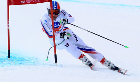 Мужская команда горнолыжников начала тренировки в Словении 