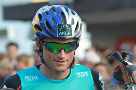 Нортуг принял участие в легкоатлетической эстафете