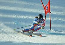 Горнолыжницы продолжили подготовку к первым стартам сезона 