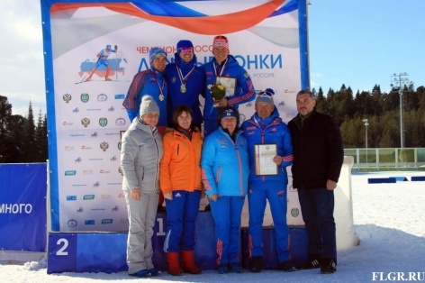 Сергей Устюгов и Ольга Репницына выиграли чемпионат России в скиатлоне