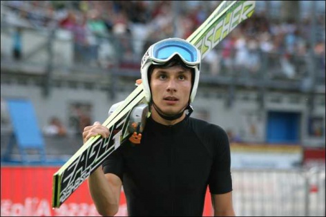 Эрнест Яхин – двукратный летний чемпион России по лыжному двоеборью