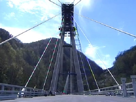 Cable-bridge connects Olympic Clusters