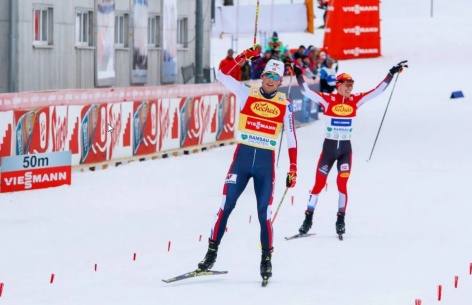 Jarl Riiber masters tough conditions in Ramsau am Dachstein