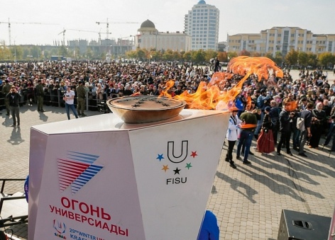 Эстафету Огня Универсиады-2019 принял Грозный