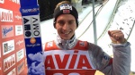 World record holder Fannemel wins the qualification