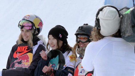 Miyabi Onitsuka and Ryan Stassel claim slopestyle world title